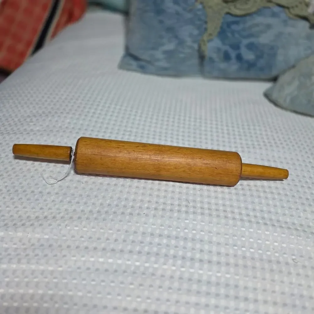 VINTAGE WOOD ROLLING PUN